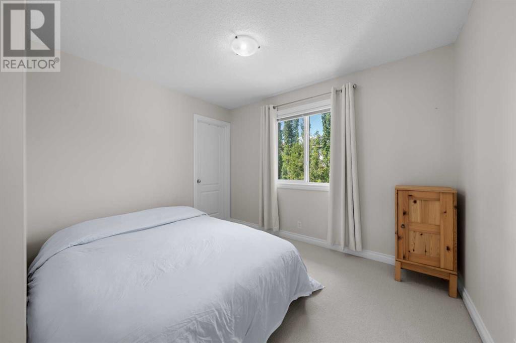 58 Everhollow Avenue Sw, Calgary, Alberta  T2Y 0A9 - Photo 19 - A2227890