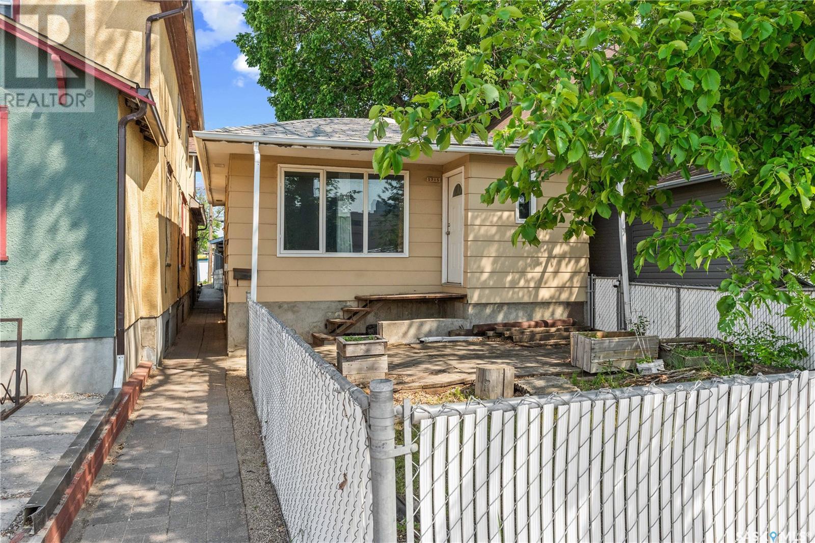 1715 St John STREET, Regina, Saskatchewan