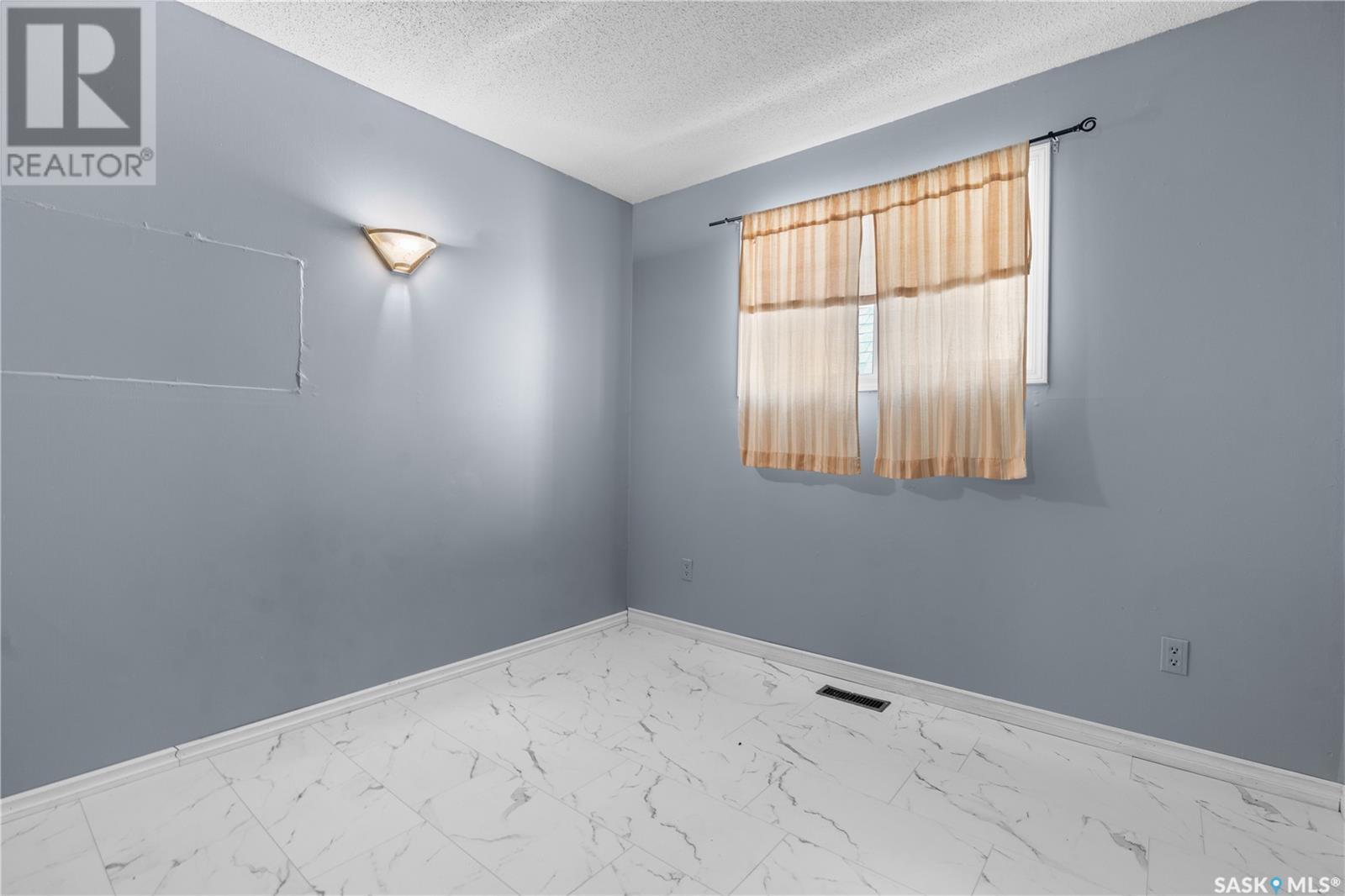 1715 St John Street, Regina, Saskatchewan  S4P 1R8 - Photo 17 - SK008998
