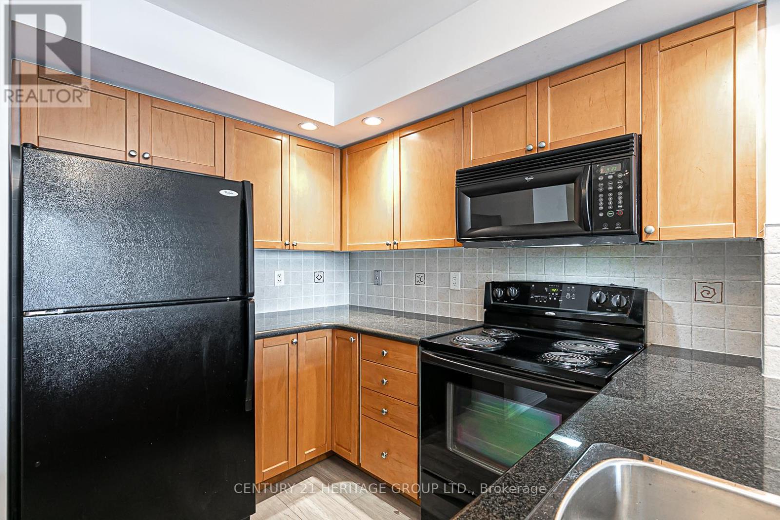 905 - 33 Cox Boulevard, Markham, Ontario  L3R 8A6 - Photo 17 - N12211142