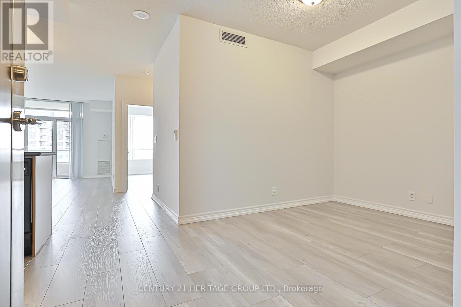 905 - 33 Cox Boulevard, Markham, Ontario  L3R 8A6 - Photo 8 - N12211142