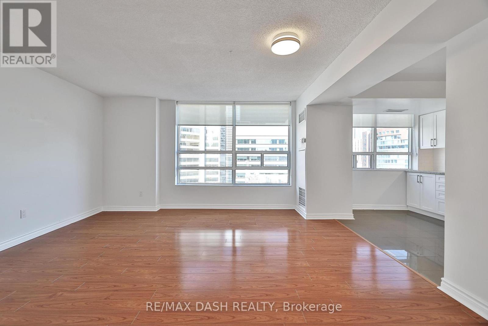 2004 - 71 Simcoe Street, Toronto, Ontario  M5J 2S9 - Photo 15 - C12210122
