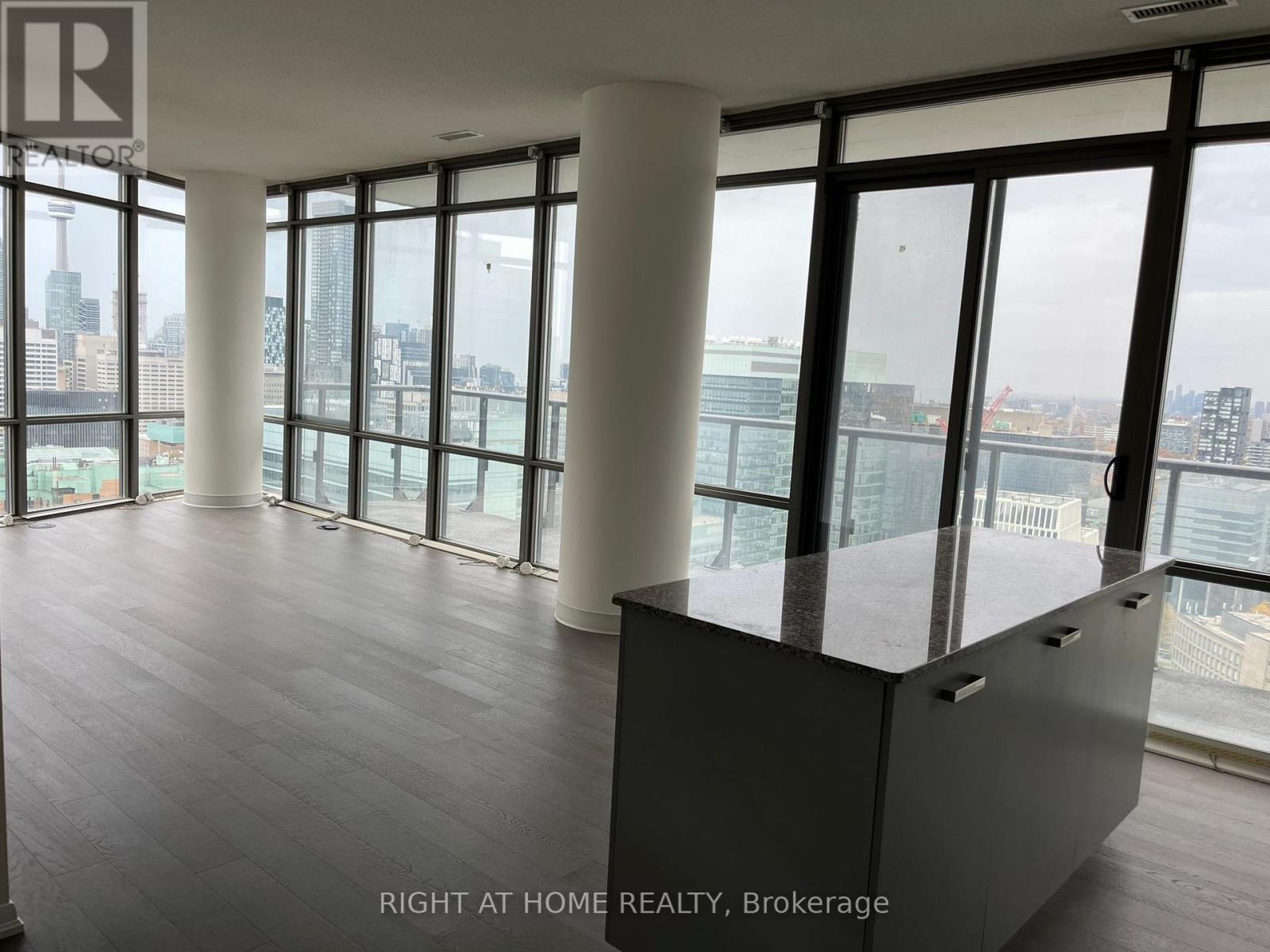 2910 - 832 Bay Street, Toronto, Ontario  M5S 1Z6 - Photo 4 - C12204686