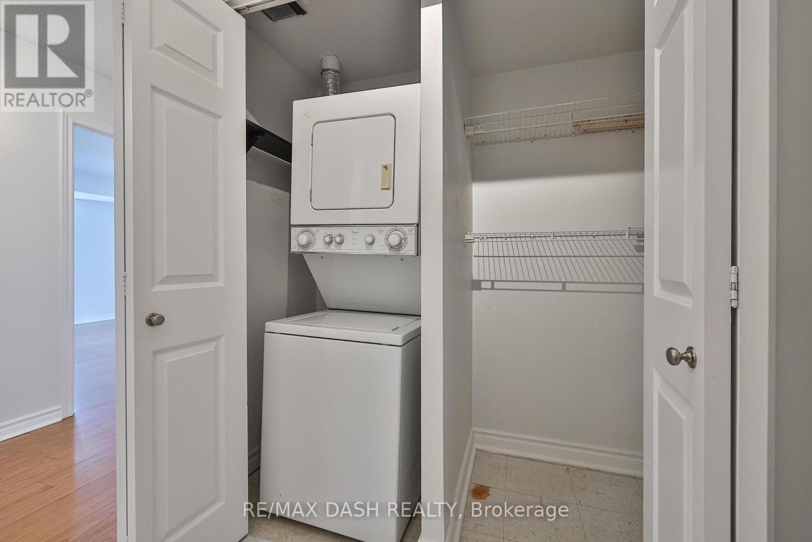 2004 - 71 Simcoe Street, Toronto, Ontario  M5J 2S9 - Photo 41 - C12210122