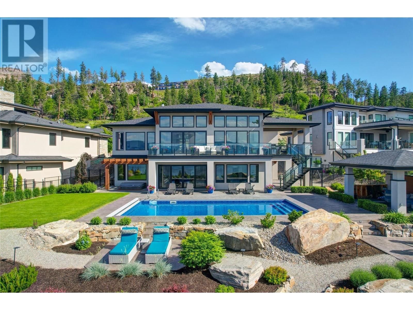 5710 Jasper Way, Kelowna, British Columbia