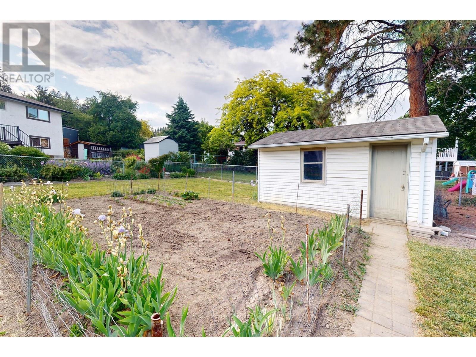 1846 Upland Avenue, Kelowna, British Columbia  V1Y 4G7 - Photo 42 - 10351301