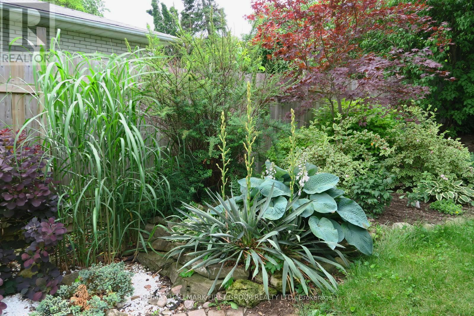 2647 Misener Crescent, Mississauga, Ontario  L5K 1M9 - Photo 29 - W12211139