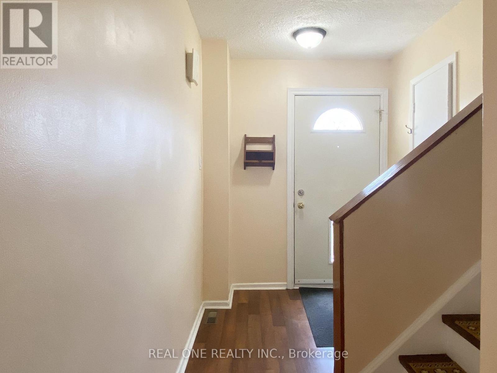 89 - 41 Mississauga Valley Boulevard, Mississauga, Ontario  L5A 3N5 - Photo 3 - W12211143