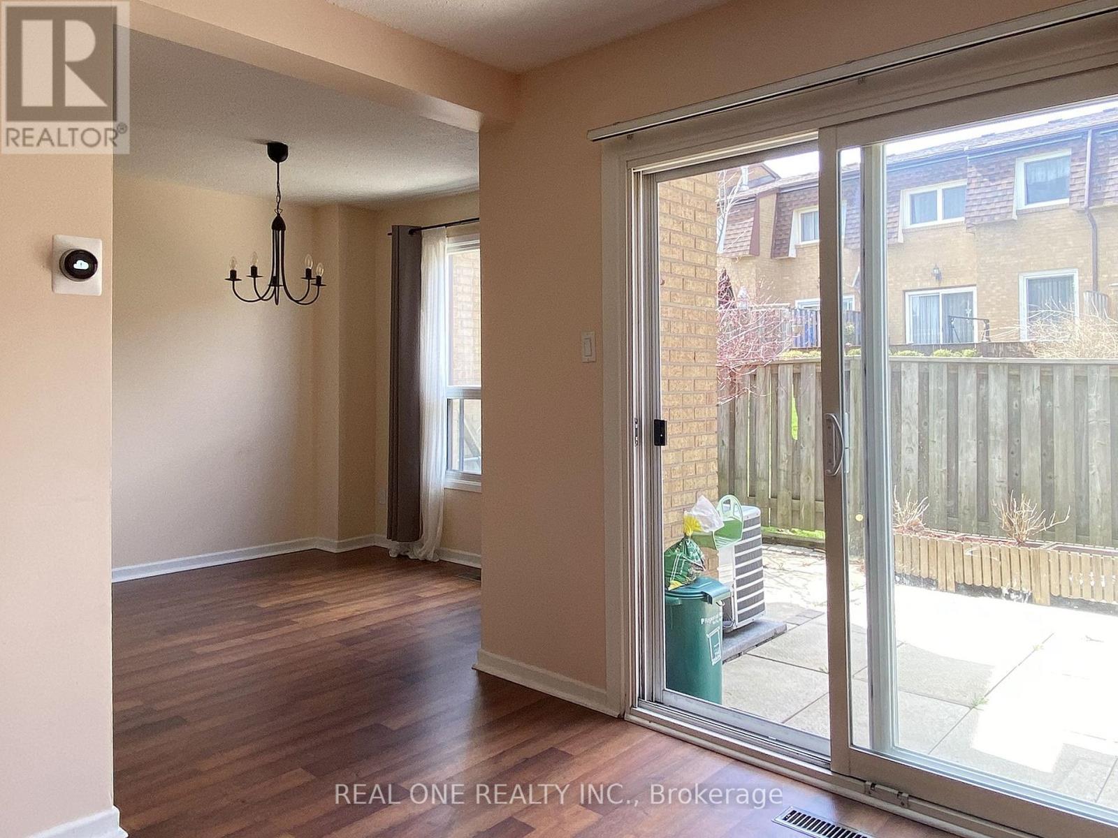 89 - 41 Mississauga Valley Boulevard, Mississauga, Ontario  L5A 3N5 - Photo 6 - W12211143