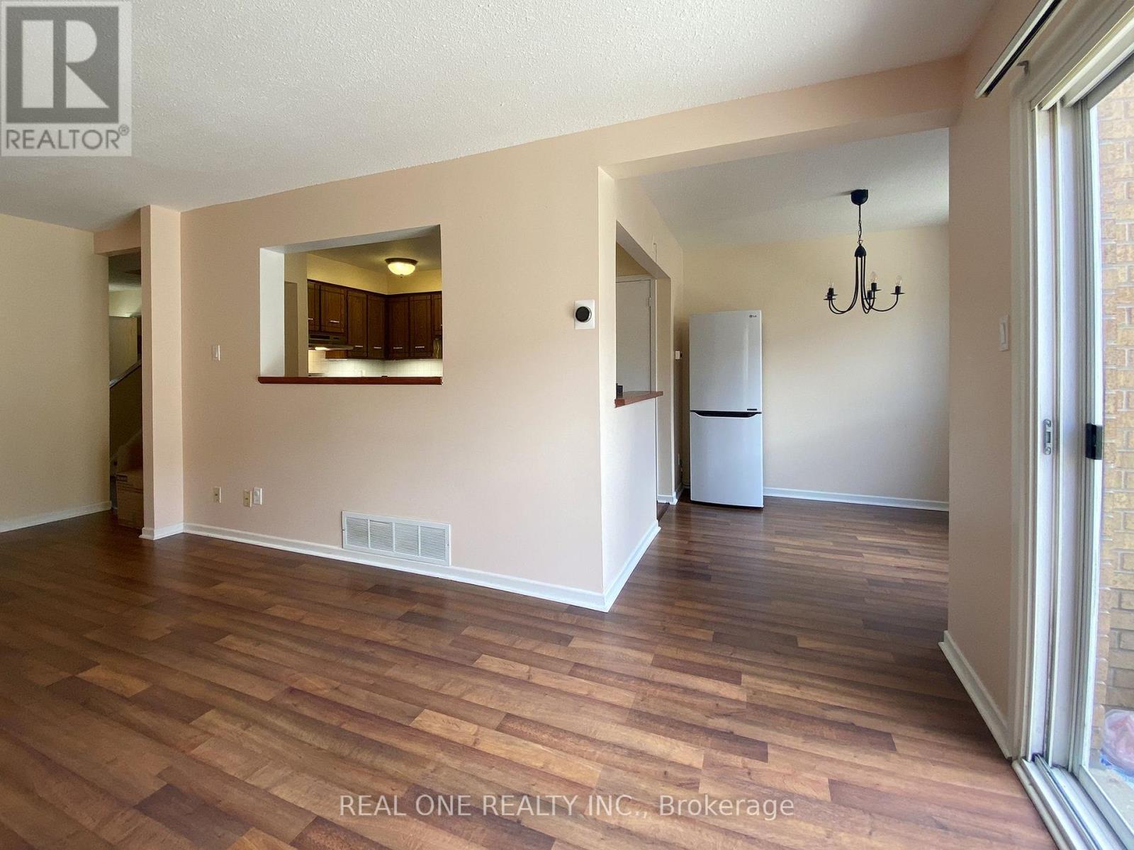 89 - 41 Mississauga Valley Boulevard, Mississauga, Ontario  L5A 3N5 - Photo 7 - W12211143