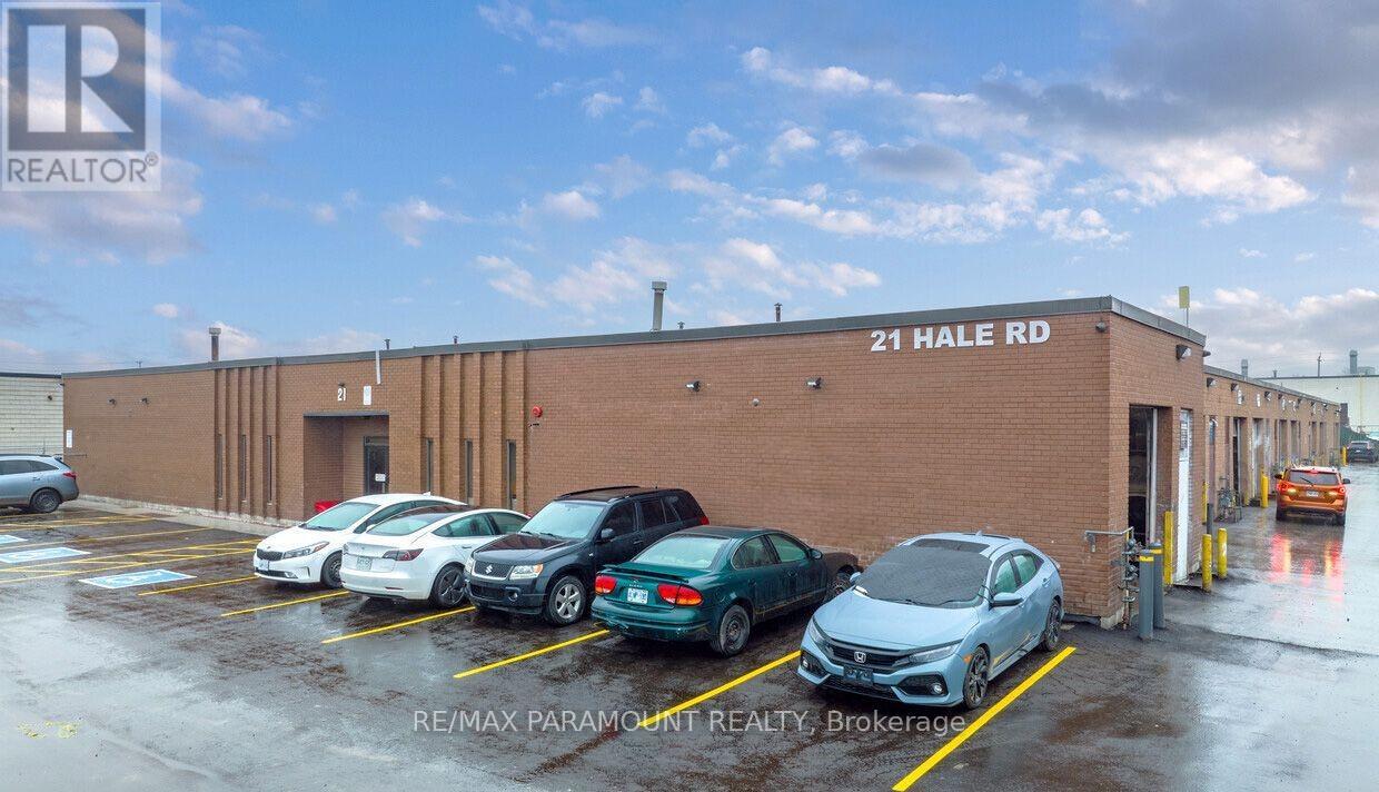 16 - 21 HALE ROAD, Brampton, Ontario