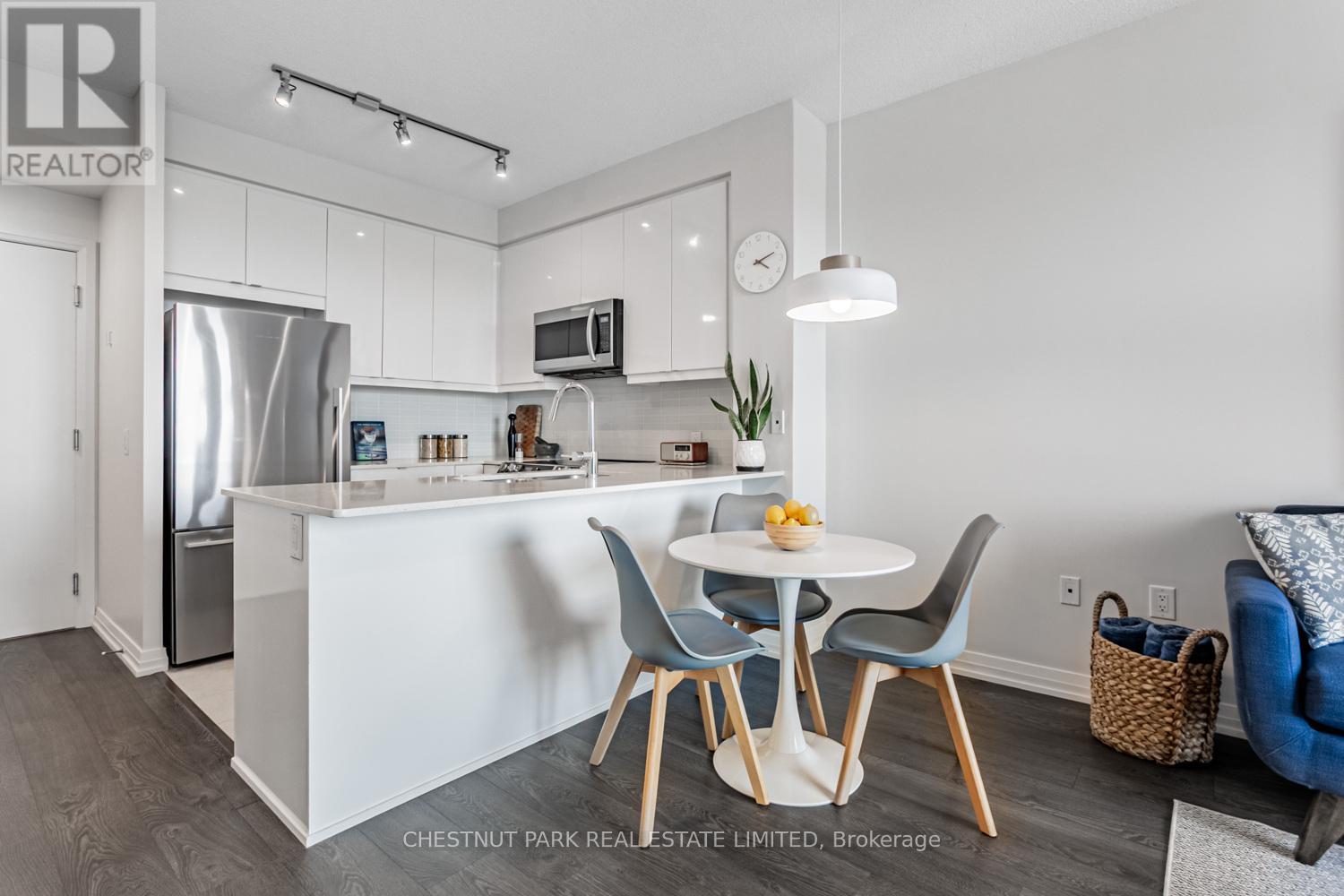 1508 - 50 Thomas Riley Road, Toronto, Ontario  M9B 0C5 - Photo 2 - W12211172