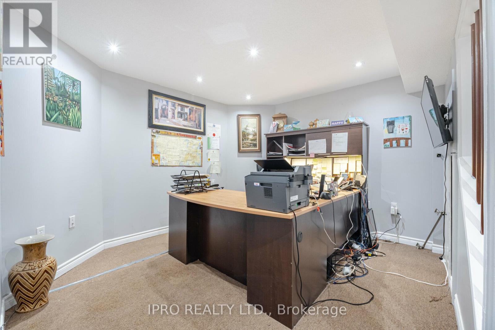 49 Australia Drive, Brampton, Ontario  L6R 3G1 - Photo 37 - W12211190