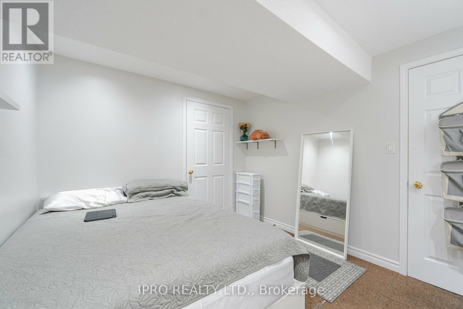 49 Australia Drive, Brampton, Ontario  L6R 3G1 - Photo 48 - W12211190