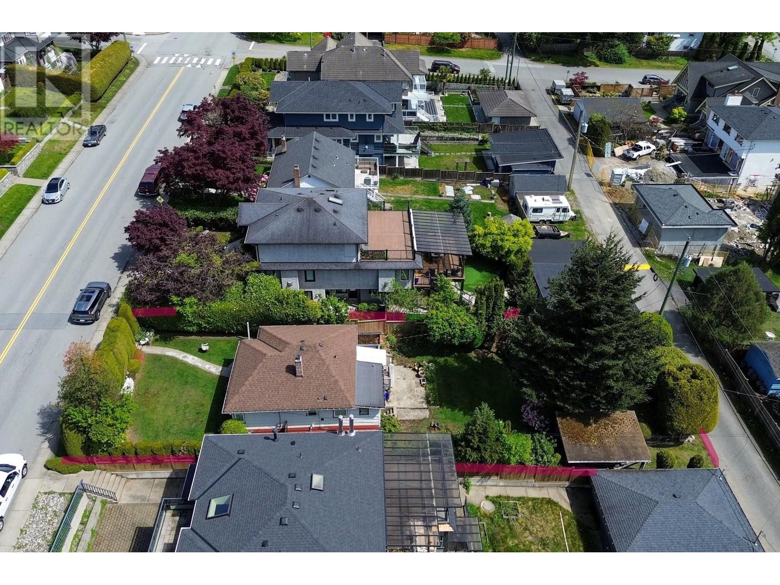 443 E 17th Street, North Vancouver, British Columbia  V7L 2W3 - Photo 11 - R3013890