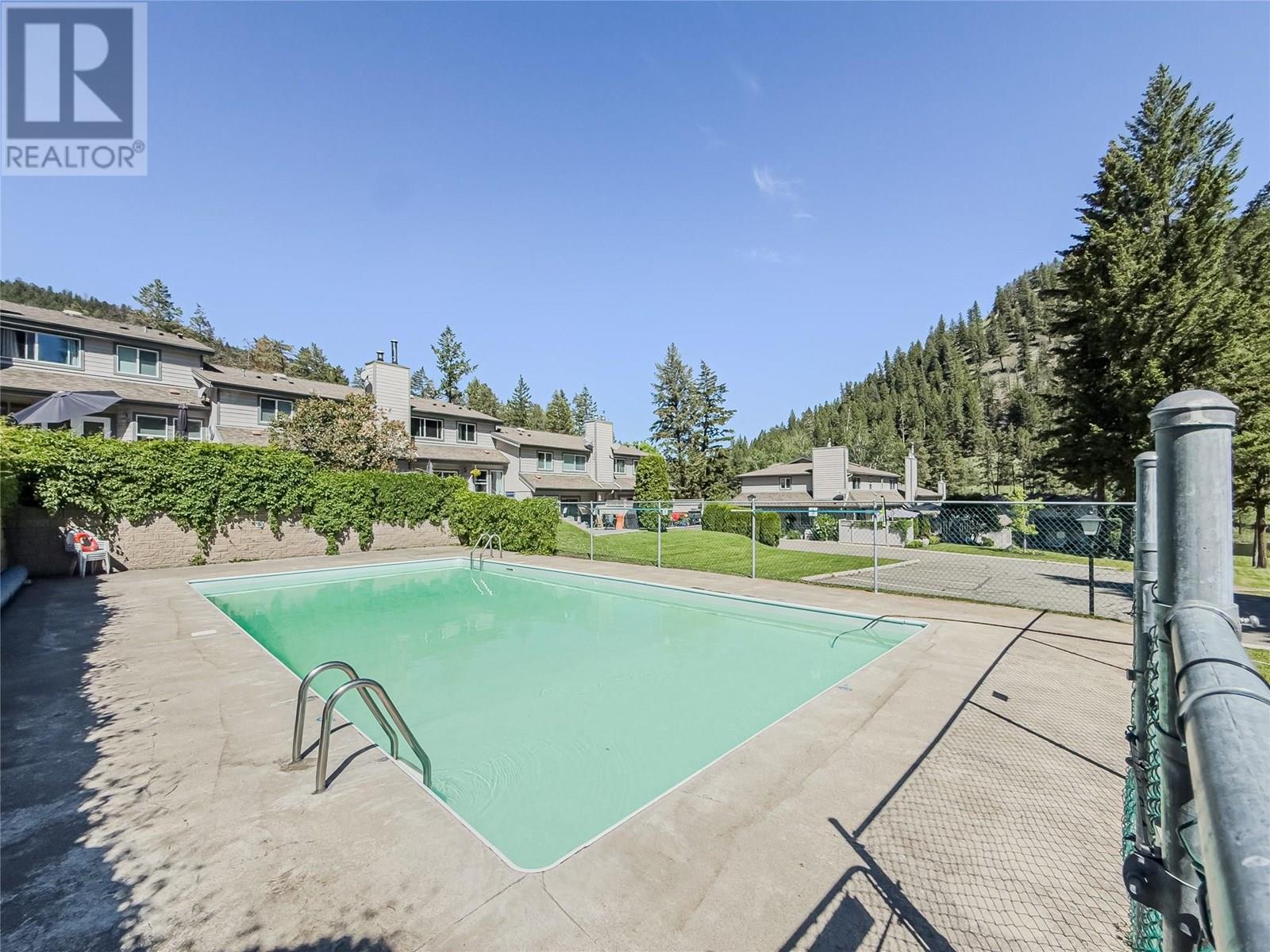 1801 Paul Lake Road Unit# 4, Kamloops, British Columbia  V2H 1N7 - Photo 13 - 10351411