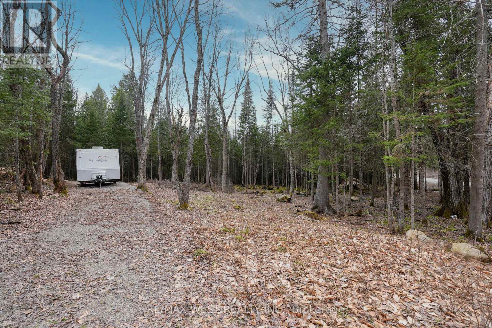 767 Fish Lake Road, Huntsville (Chaffey), Ontario  P0A 1R0 - Photo 4 - X12211156