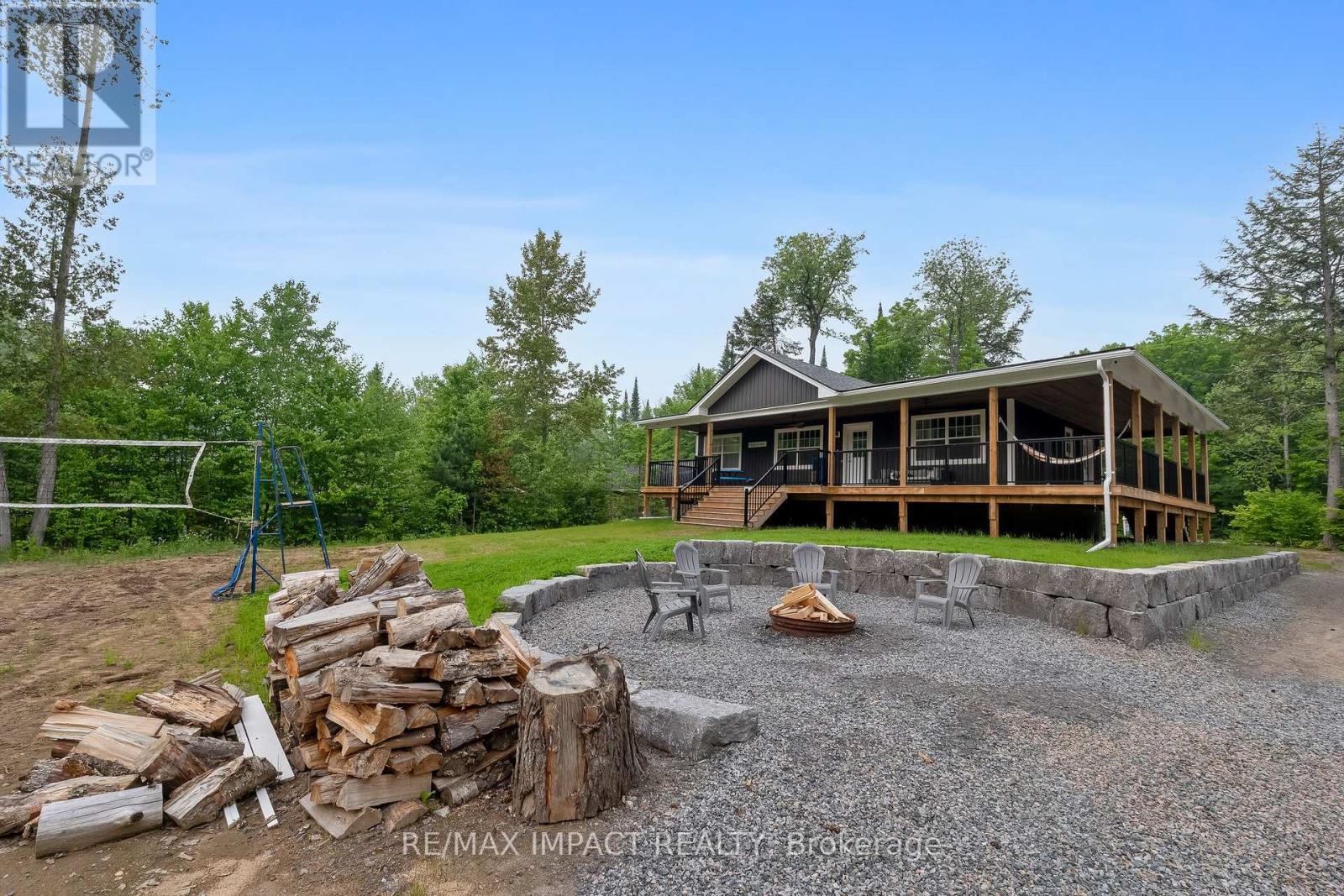 1006 Jasmine Road, Dysart Et Al, Ontario  K0L 1M1 - Photo 3 - X12211166