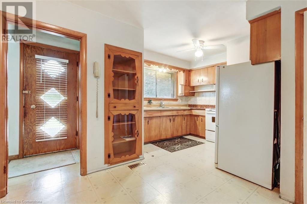 1391 Mountain Grove Avenue, Burlington, Ontario  L7P 2H1 - Photo 3 - 40739150
