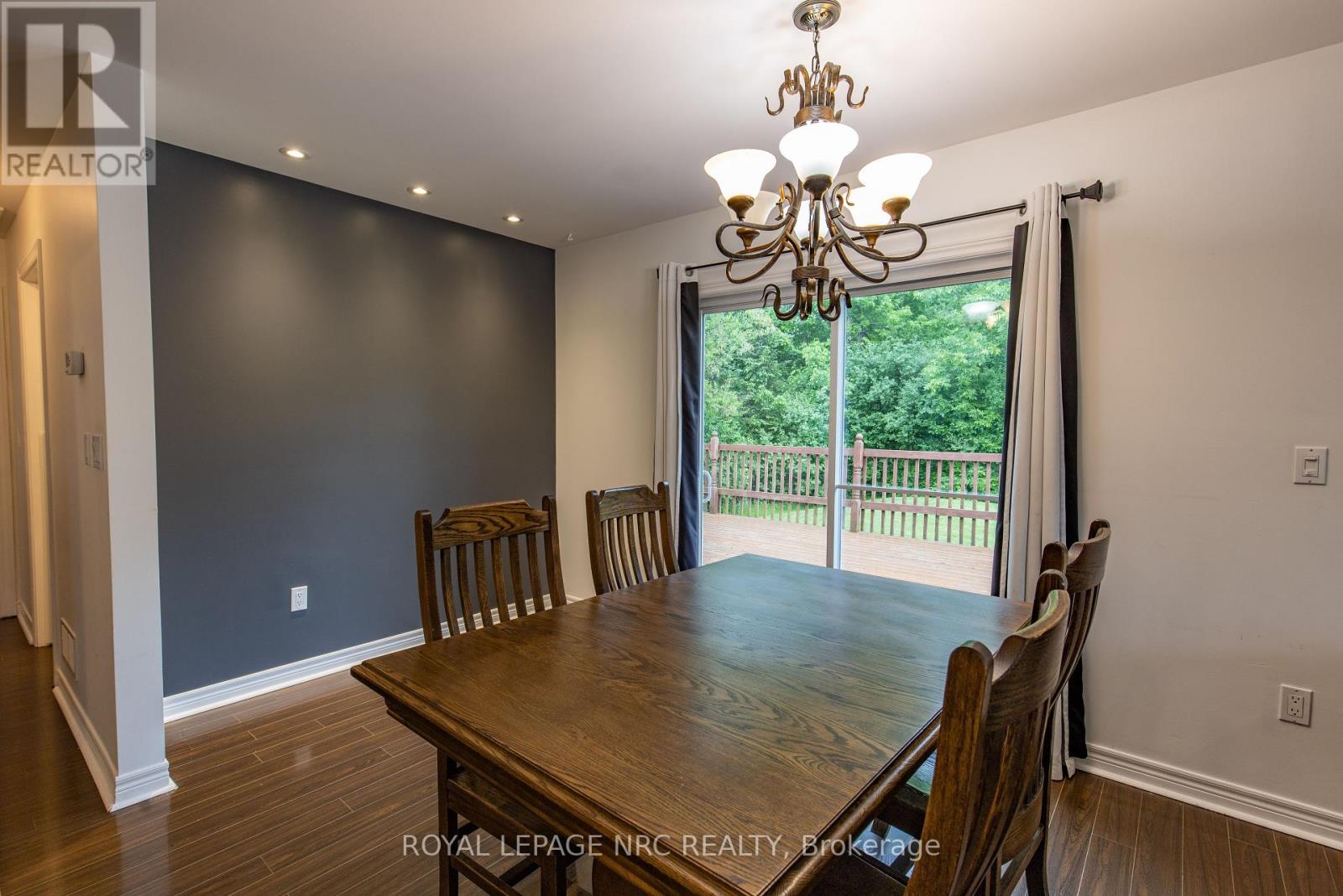 925 Oakhill Boulevard, Fort Erie (Ridgeway), Ontario  L0S 1N0 - Photo 21 - X12211211