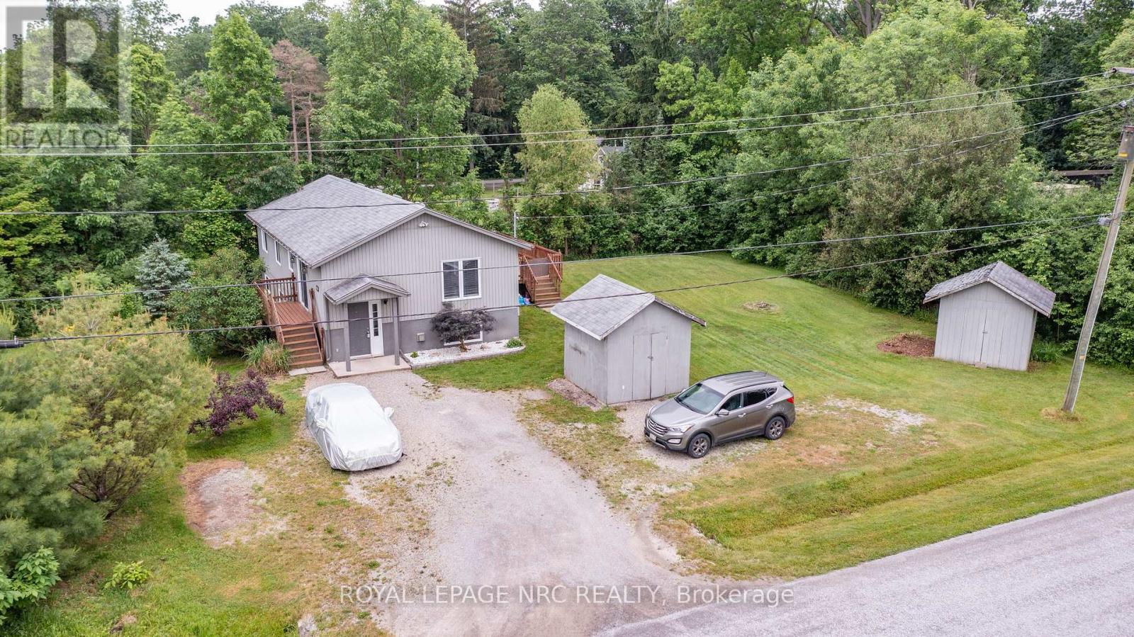 925 Oakhill Boulevard, Fort Erie (Ridgeway), Ontario  L0S 1N0 - Photo 4 - X12211211