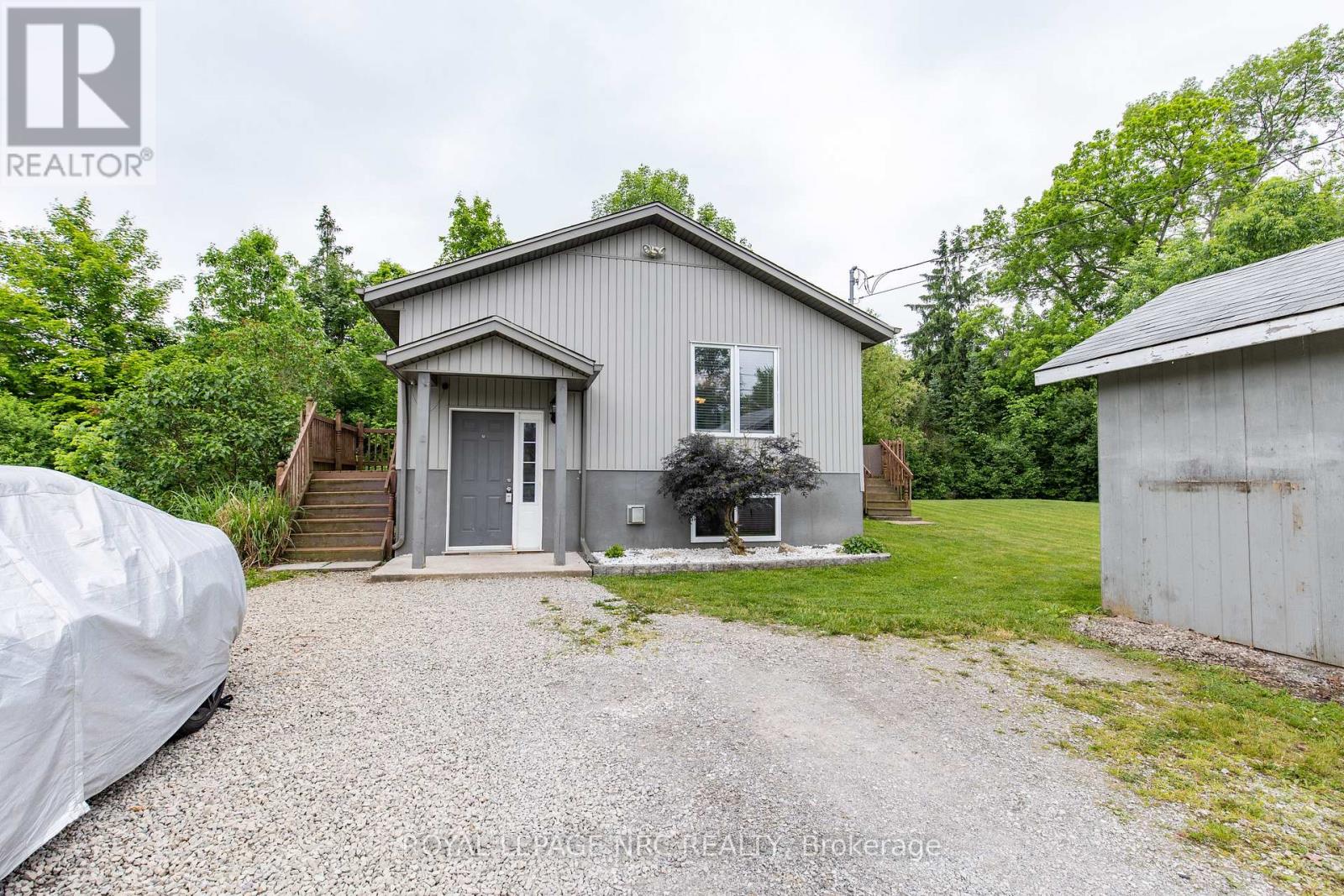 925 Oakhill Boulevard, Fort Erie (Ridgeway), Ontario  L0S 1N0 - Photo 5 - X12211211