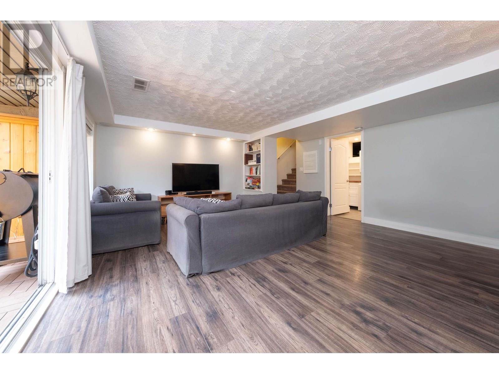 3922 Indian River Drive, North Vancouver, British Columbia  V7G 2G8 - Photo 26 - R3013896