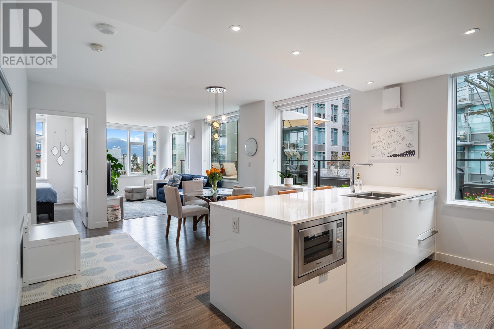 306 209 E 7th Avenue, Vancouver, British Columbia  V5T 0H3 - Photo 4 - R3013937