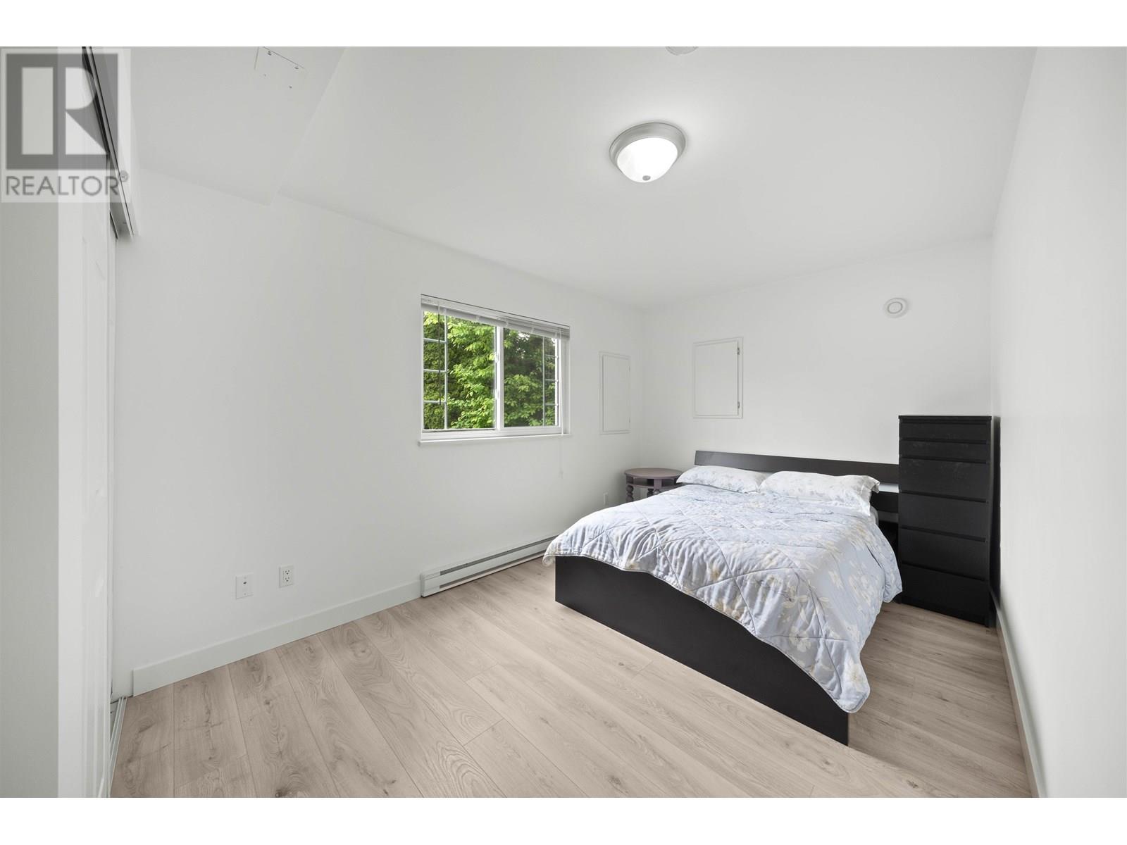 4398 Hurst Street, Burnaby, British Columbia  V5J 1M9 - Photo 16 - R3013933