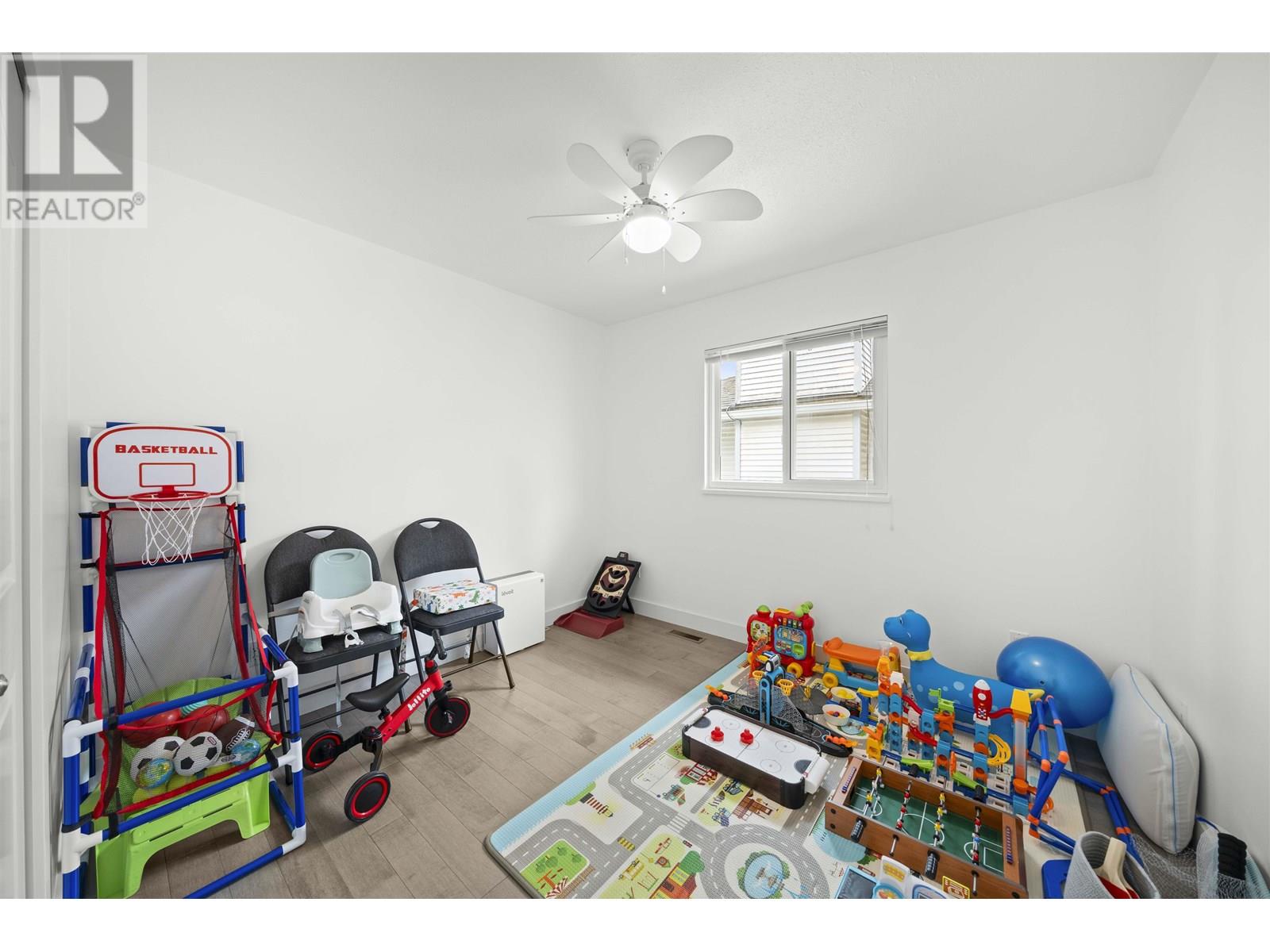 4398 Hurst Street, Burnaby, British Columbia  V5J 1M9 - Photo 17 - R3013933