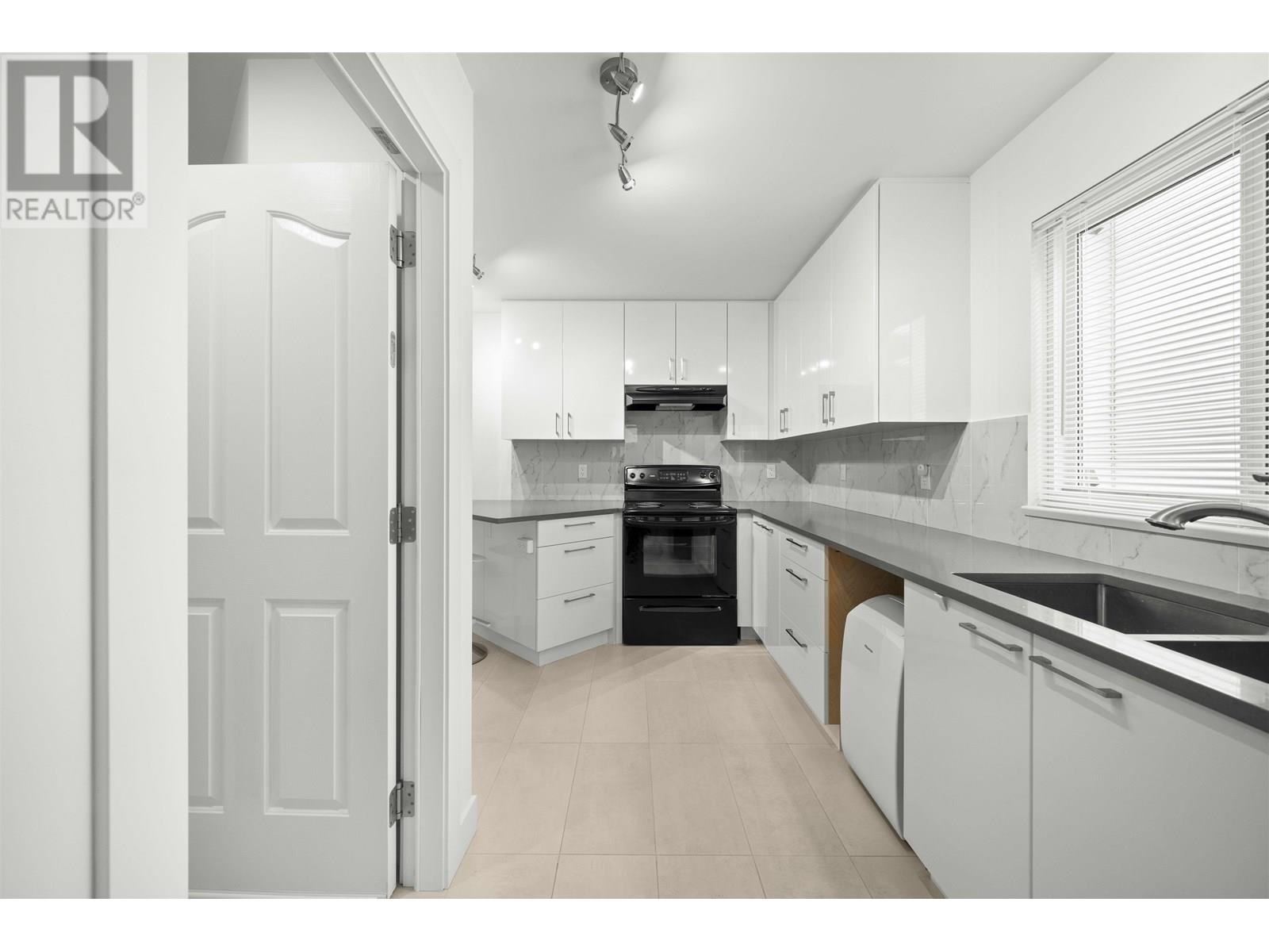4398 Hurst Street, Burnaby, British Columbia  V5J 1M9 - Photo 22 - R3013933