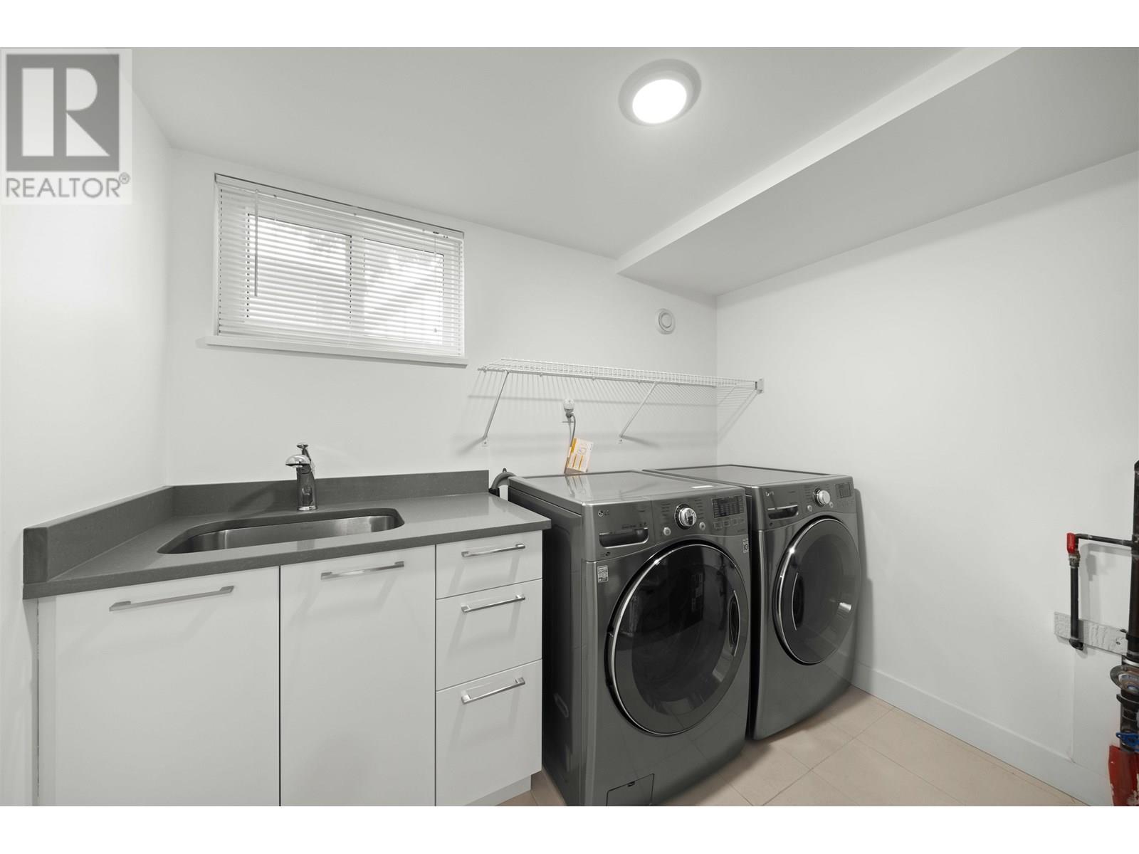 4398 Hurst Street, Burnaby, British Columbia  V5J 1M9 - Photo 25 - R3013933