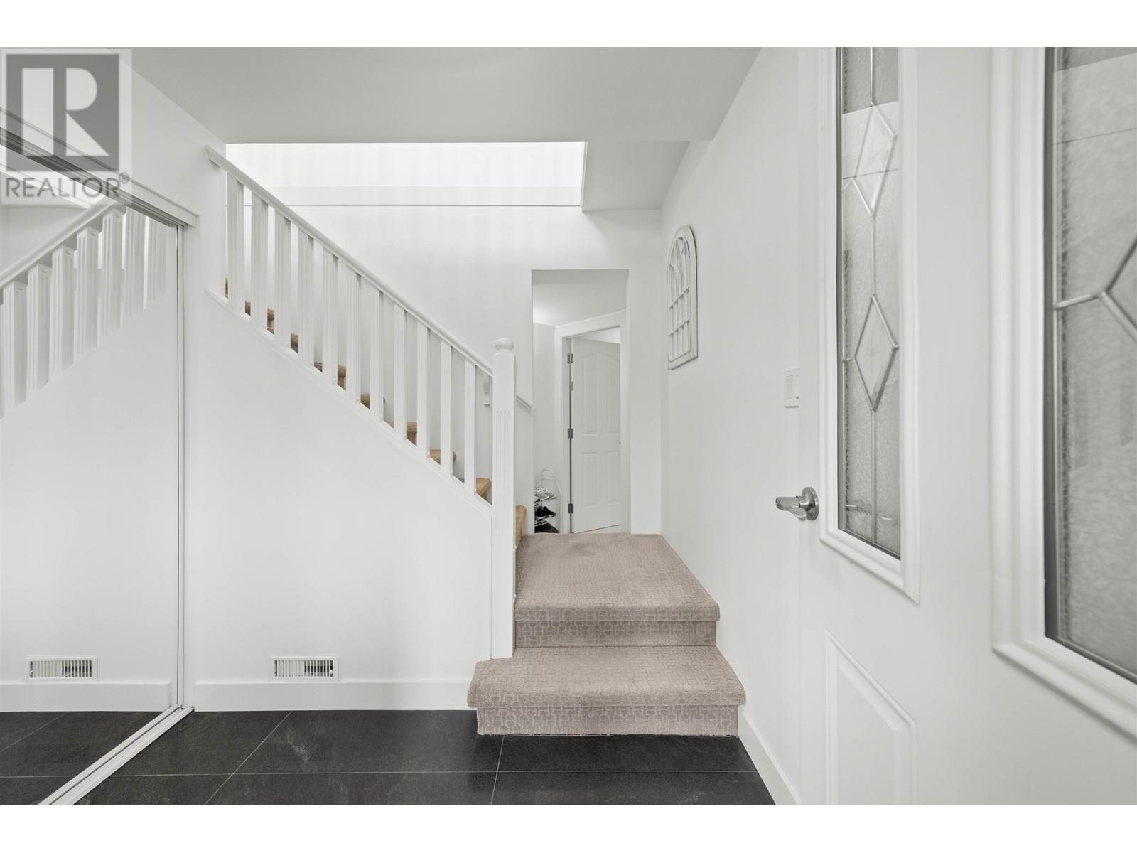 4398 Hurst Street, Burnaby, British Columbia  V5J 1M9 - Photo 27 - R3013933