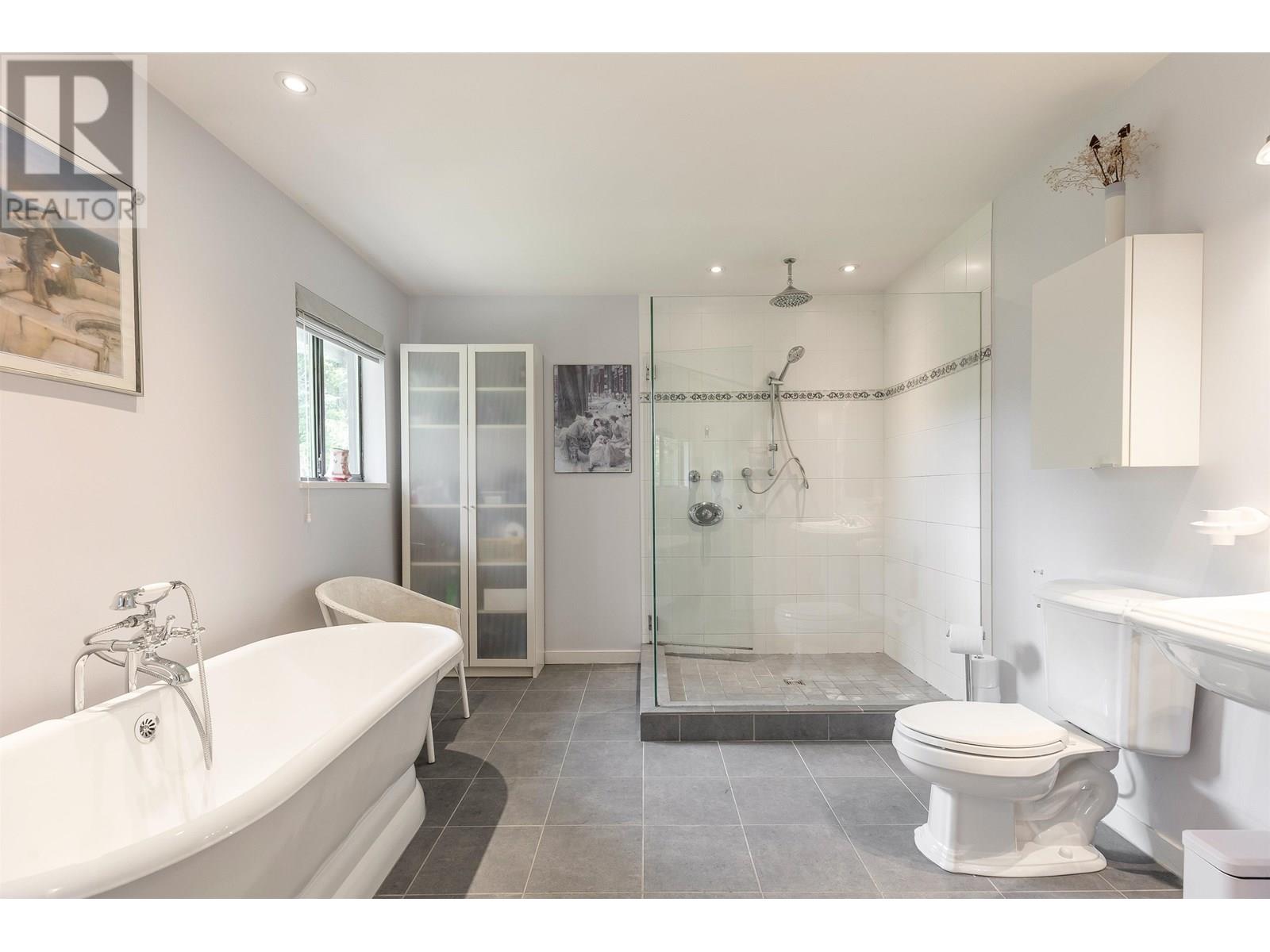 5704 Westport Road, West Vancouver, British Columbia  V7W 1V4 - Photo 23 - R3013973