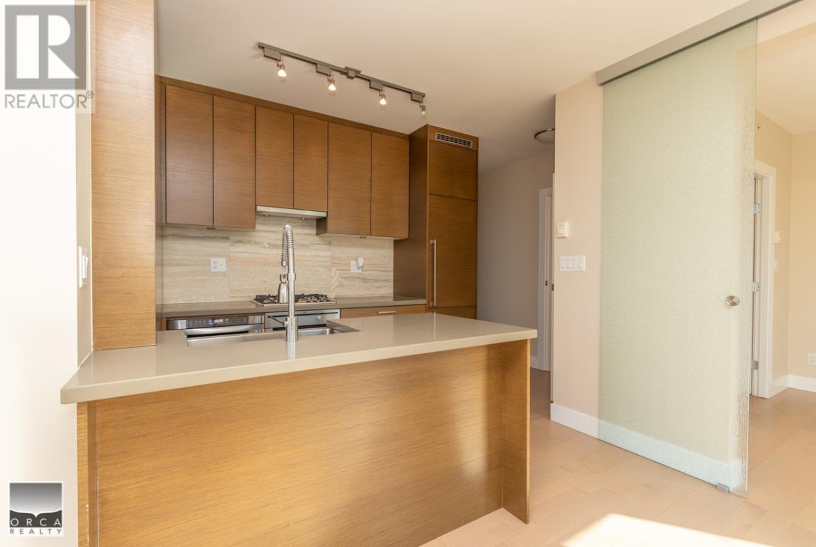 2105 535 Smithe Street, Vancouver, British Columbia  V6B 0H2 - Photo 4 - R3013954
