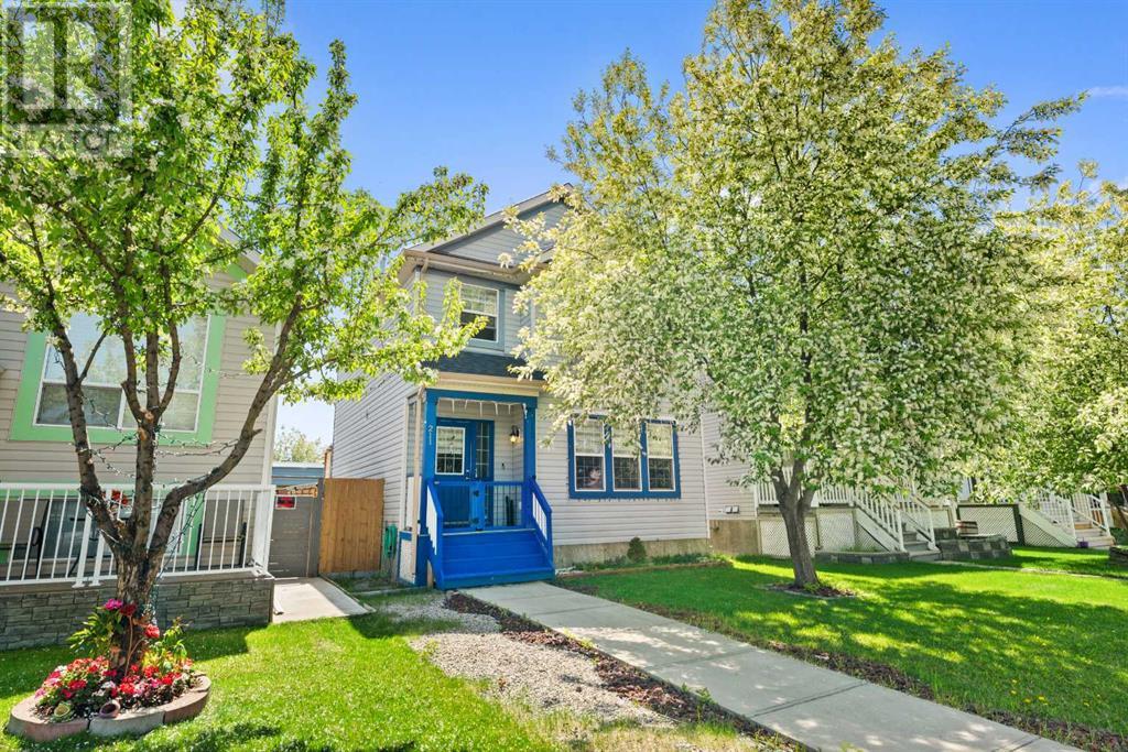 211 Bridlewood Avenue Sw, Calgary, Alberta  T2Y 4L2 - Photo 1 - A2222571