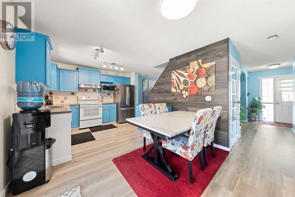 211 Bridlewood Avenue Sw, Calgary, Alberta  T2Y 4L2 - Photo 7 - A2222571