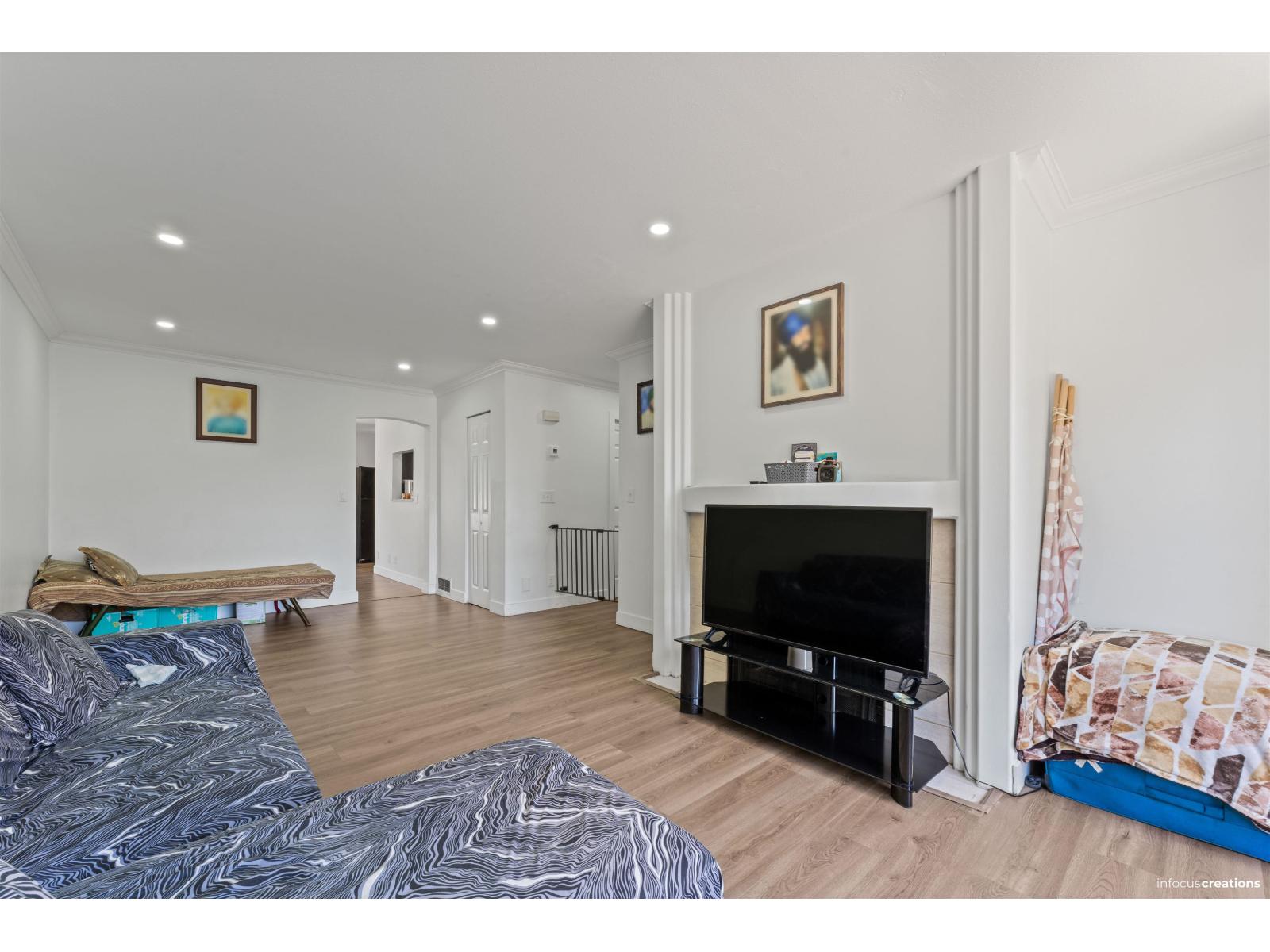 21 7140 132 Street, Surrey, British Columbia  V3W 1J5 - Photo 5 - R3013412