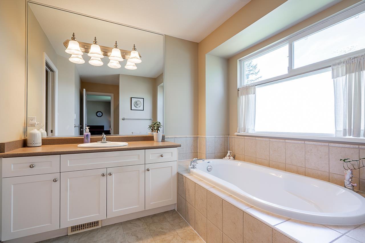 14633 72a Avenue, Surrey, British Columbia  V3S 9L8 - Photo 27 - R3012850