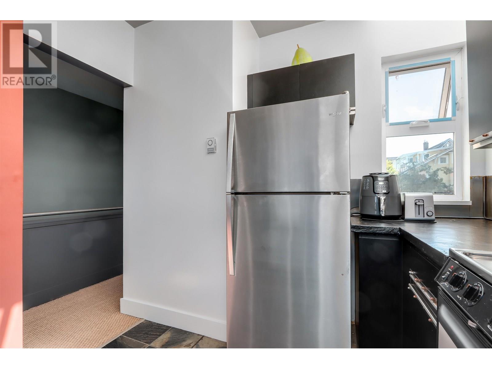 11 2083 W 3rd Avenue, Vancouver, British Columbia  V6J 1L4 - Photo 20 - R3013815