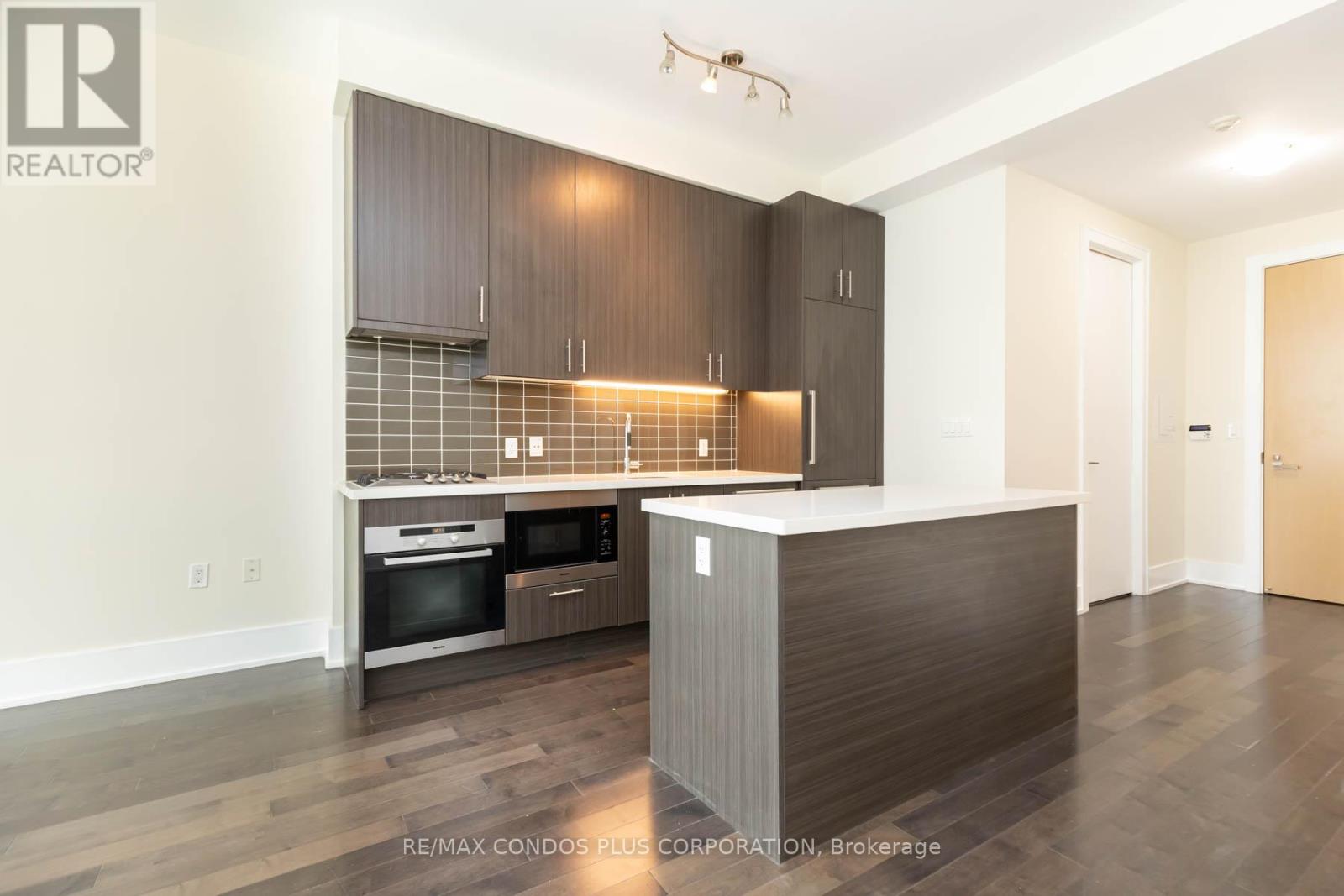 533 - 39 Queens Quay E, Toronto, Ontario  M5E 0A5 - Photo 19 - C12211231
