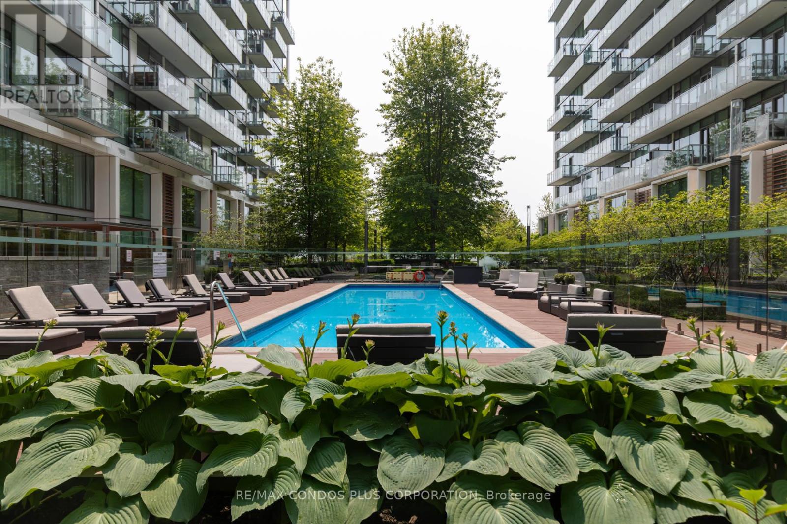 533 - 39 Queens Quay E, Toronto, Ontario  M5E 0A5 - Photo 27 - C12211231