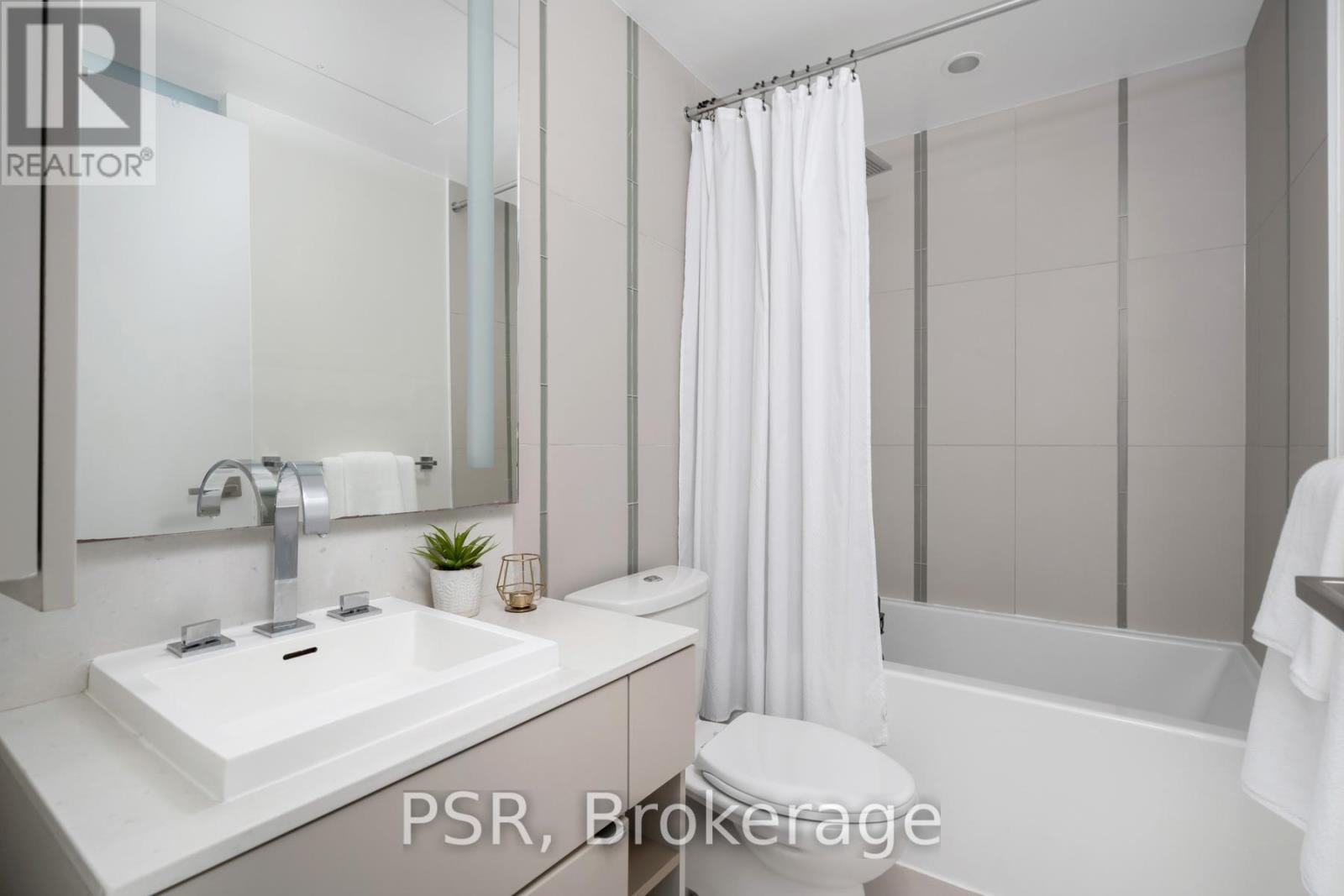 2312 - 101 Peter Street, Toronto, Ontario  M5V 0G6 - Photo 22 - C12211242
