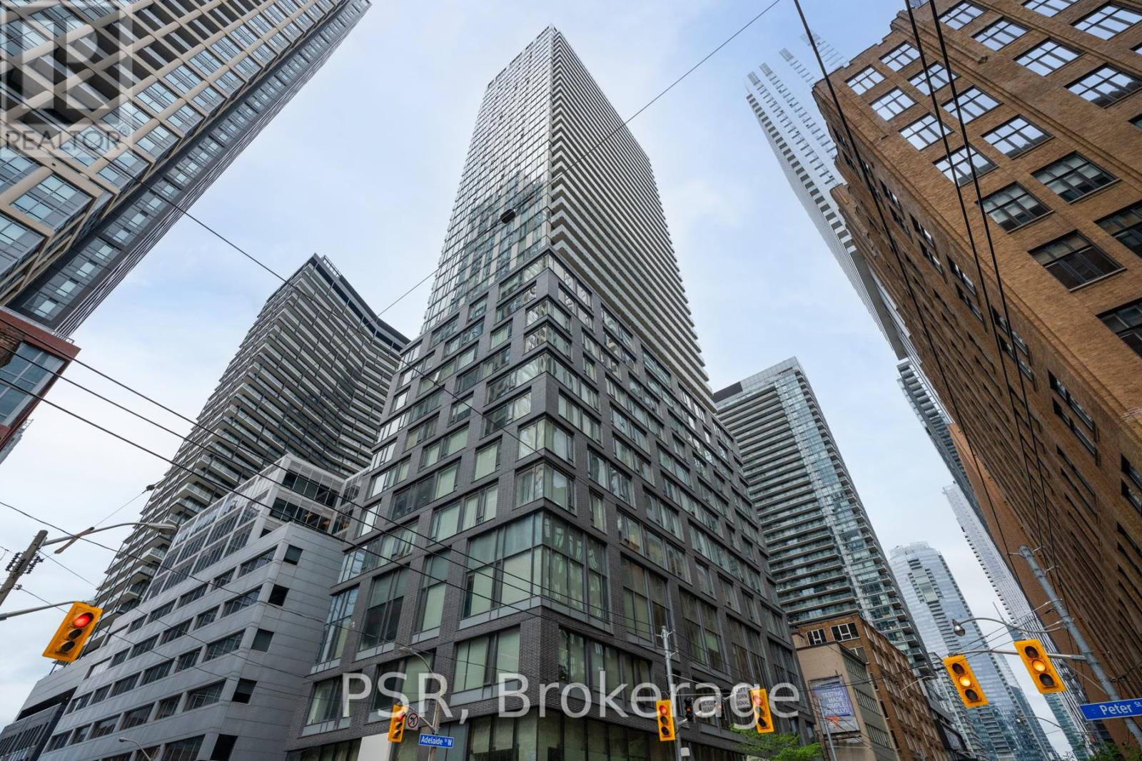 2312 - 101 Peter Street, Toronto, Ontario  M5V 0G6 - Photo 3 - C12211242