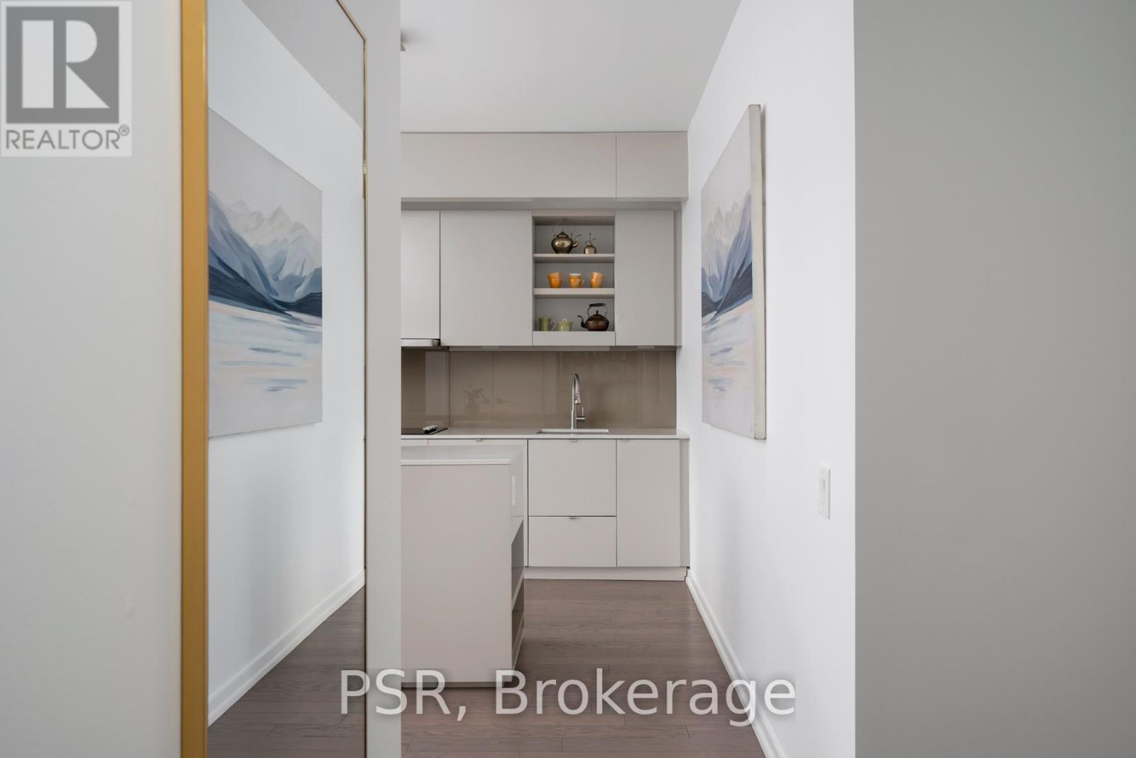 2312 - 101 Peter Street, Toronto, Ontario  M5V 0G6 - Photo 8 - C12211242