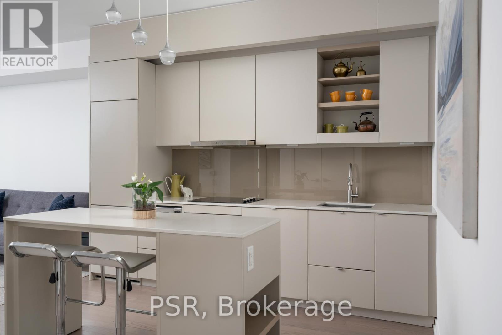 2312 - 101 Peter Street, Toronto, Ontario  M5V 0G6 - Photo 9 - C12211242