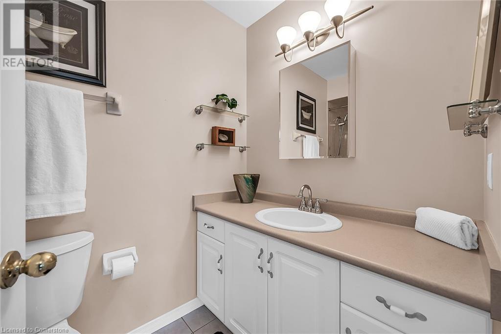 212 Stonehenge Drive Unit# 10, Ancaster, Ontario  L9K 1N5 - Photo 24 - 40722796