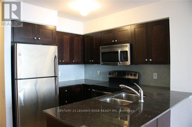 3004 - 2181 Yonge Street, Toronto (Mount Pleasant West), Ontario  M4S 3H7 - Photo 10 - C12211092