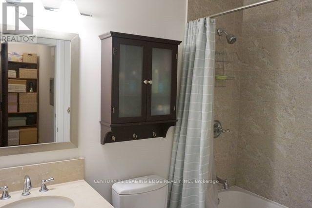 3004 - 2181 Yonge Street, Toronto (Mount Pleasant West), Ontario  M4S 3H7 - Photo 24 - C12211092