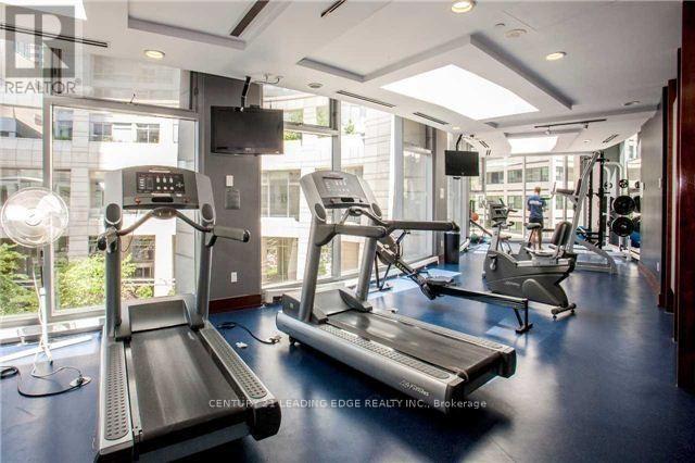 3004 - 2181 Yonge Street, Toronto (Mount Pleasant West), Ontario  M4S 3H7 - Photo 5 - C12211092